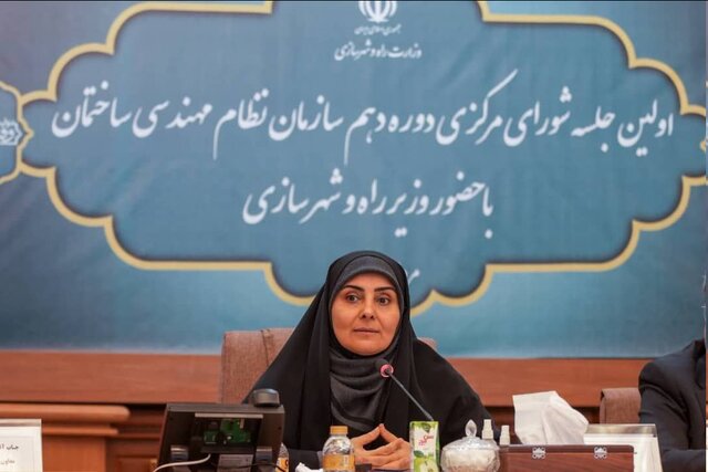 به گزارش وقایع نیوز به نقل از ایسنا، فرزانه صادق در مراسم آغاز به کار دهمین دوره شورای مرکزی نظام مهندسی ساختمان با حضور همه منتخبان اظهار کرد: شروع کار من در مسئولیت وزارت راه و شهرسازی با چالش نظام مهندسی بود و اساسا فکر نمیکردم دوران وزارتم با چالش نظام مهندسی شروع شود.