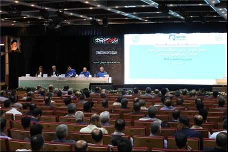به گزارش وقایع نیوز به نقل از ایکوپرس: در این جلسه، گزارش حسابرس مستقل و بازرس قانونی قرائت و توضیحات مدیران ایران‌خودرو درباره موارد مطروحه، ارایه شد و سهام‌داران حاضر در مجمع، با اکثریت آرا، تکالیفی را برعهده هیات مدیره گذاشتند.