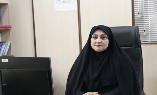 به گزارش وقایع نیوز به نقل از روابط عمومی سازمان توسعه تجارت ایران، مهرنوش خانمحمدزاده| ﻧﺮﮔﺲ ﺑﺎﻗﺮﯼ ﺯﻣﺮﺩﯼ درباره روند صادرات و واردات و ثبت کالا در سامانه جامع تجارت گفت: با تشدید تحریمها علیه ایران از سال 97، تجارت با چالشهای جدیدی مواجه شد و امکان مراودات بانکی با دشواریهایی همراه شد؛ در این شرایط، میبایست منابع و مصارف برای واردات و صادرات را مدیریت میکردیم.