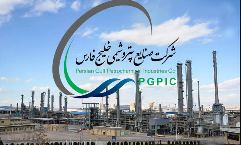 به گزارشاقتصادمحور: علی خضریان نماینده تهران و عضو کمیسیون اصل نود مجلس شورای اسلامی در گفتوگو با صدای پتروشیمی، با انتقاد از عملکرد هلدینگ خلیج فارس در دوره مدیریتی جدید گفت: متأسفانه طی ماههای اخیر حجم قابل توجهی از انتصابهای انجام شده در هلدینگ خلیج فارس بدون هیچ گونه استعلام قانونی صورت گرفته است که این موضوع برخلاف الزامات نظارتی است.