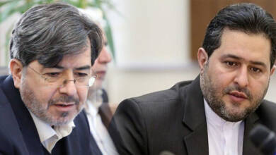 به گزارشاقتصادمحور به نقل از اقتصادمحور: علی وحدت هفته گذشته جانشین فرهاد زرگری در گروه توسعه ملی شد اما نکته جالب اینکه یک ماه قبل از آن رضا نقی‌پوراصل شوهر خواهر وی به عضویت هیأت‌مدیره این شرکت زیرمجموعه بانک ملی درآمده بود.