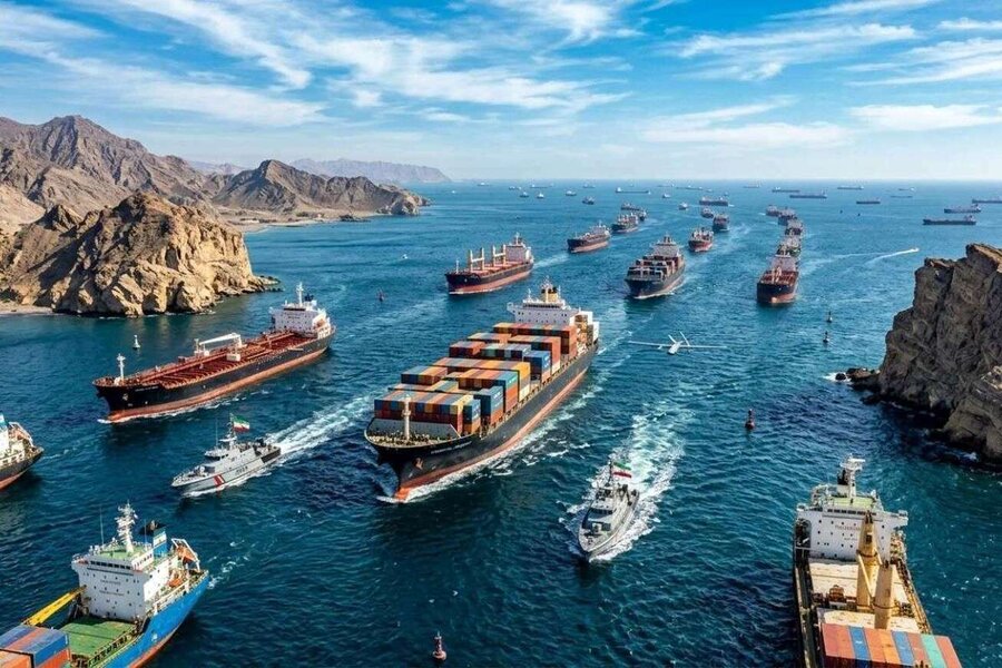 به گزارش اقتصادمحور به نقل از تسنیم، بر اساس تحلیل شرکت مشاوره‌ای راپیدان انرژی گروپ ادامه بسته ماندن تنگه هرمز تا ماه آگوست خطر یک رکود اقتصادی جهانی را به سطحی نزدیک به رکود بزرگ سال ۲۰۰۸ افزایش می‌دهد.