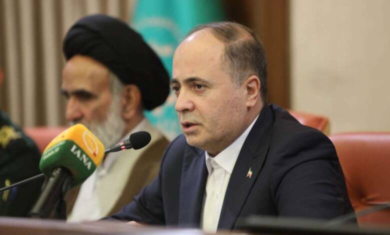 به گزارش اقتصادمحور به نقل از وزارت جهادکشاورزی، غلامرضا نوری دوم خردادماه در جلسه شورای معاونین وزارت جهاد کشاورزی، با اشاره به تحولات ماه‌های اخیر اظهار داشت: روزهای حساسی را پشت سر گذاشتیم و کشور در معرض یکی از پیچیده‌ترین جنگ‌های ترکیبی قرار گرفت؛ جنگی که در آن توانمندترین ارتش‌ها و پیشرفته‌ترین فناوری‌های دنیا علیه جمهوری اسلامی ایران به میدان آمدند.