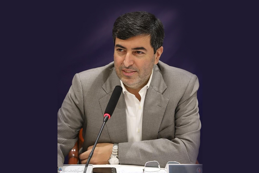 به گزارش اقتصادمحور به نقل از روابط عمومی اهداف، مهدی عبوری، مدیرعامل گروه سرمایهگذاری اهداف با اشاره به واگذاری ۵ درصد از سهام شرکت گروه پتروشیمی تابان فردا به گروه توسعه مالی مهر آیندگان «ومهان» گفت: این معامله با پشتوانه کارشناسی و متکی بر یک فرآیند ارزشگذاری مستقل و حرفهای در چارچوب سیاستهای کلان گروه سرمایهگذاری اهداف برای بهینهسازی ترکیب داراییها، افزایش نقدشوندگی پرتفوی، مدیریت حرفهای منابع و صیانت از حقوق ذینفعان اصلی، بهویژه بازنشستگان صنعت نفت انجام شده است.