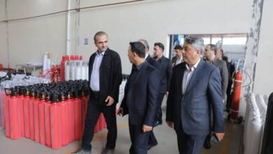 به گزارش جمهورآنلاین به نقل از روابط عمومی و امور بین‌الملل سازمان منطقه آزاد انزلی، این بازدید میدانی با هدف پایش مستقیم فرآیندهای تولید، ارزیابی وضعیت زیرساخت‌ها و تسریع در ارائه خدمات حاکمیتی به سرمایه‌گذاران محدوده الحاقی شهرک صنعتی سفیدرود انجام شد.
